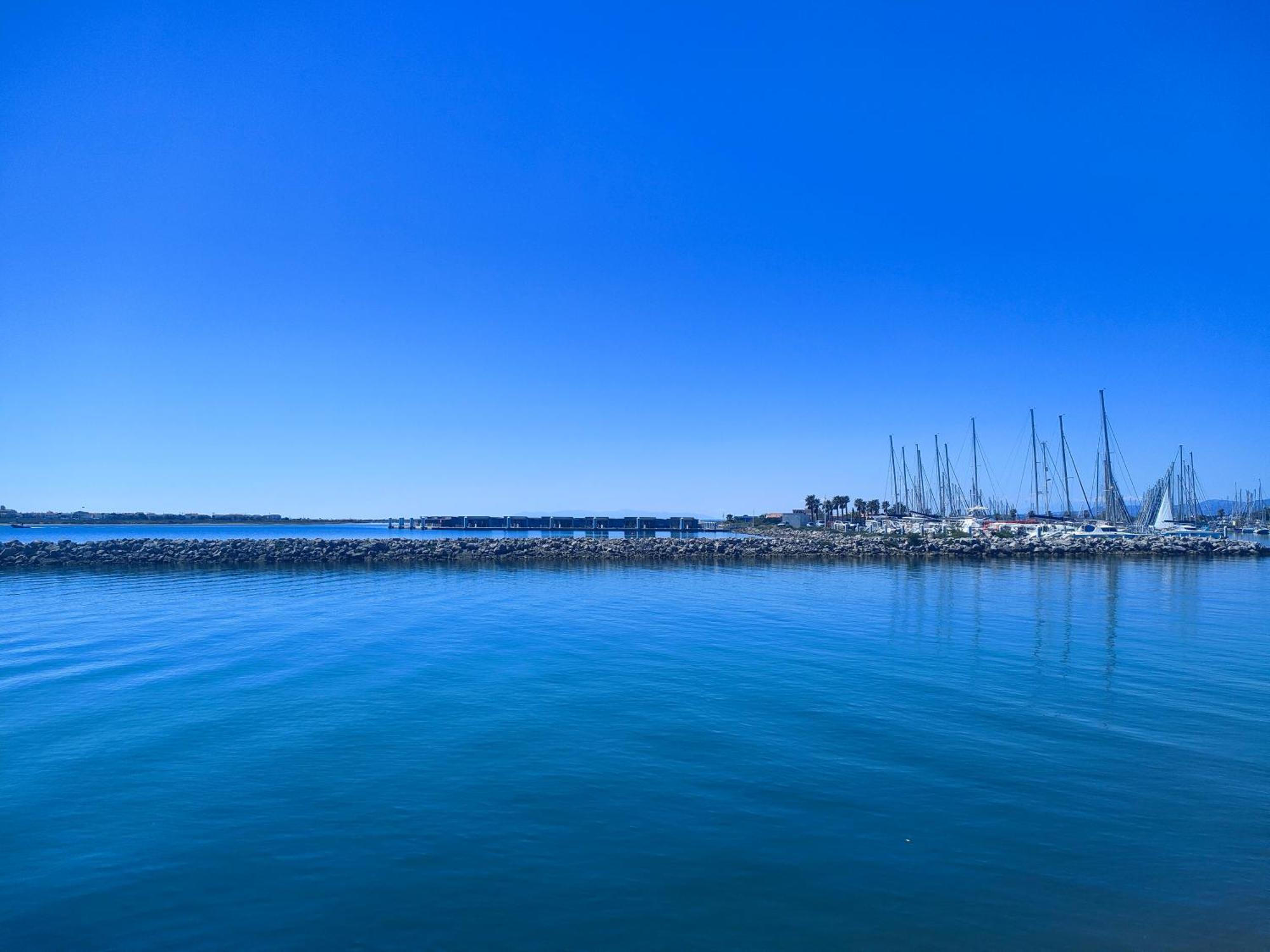 Gruissan, Studio Cabine, Au Calme Vue Degagee Sur Marina Extérieur photo