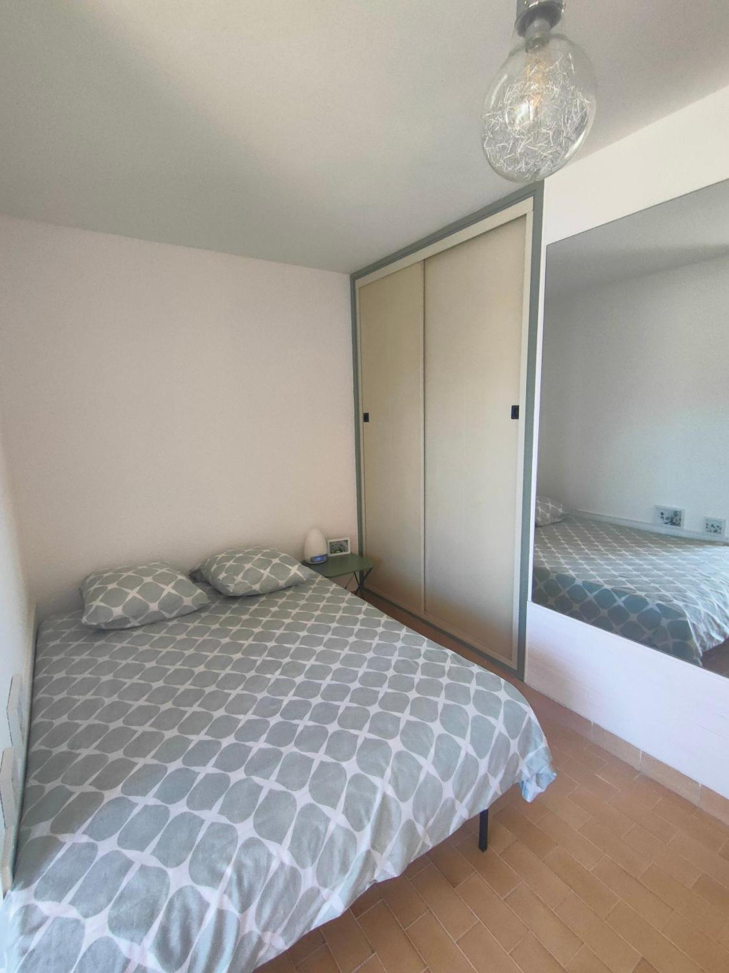 Gruissan, Studio Cabine, Au Calme Vue Degagee Sur Marina Extérieur photo