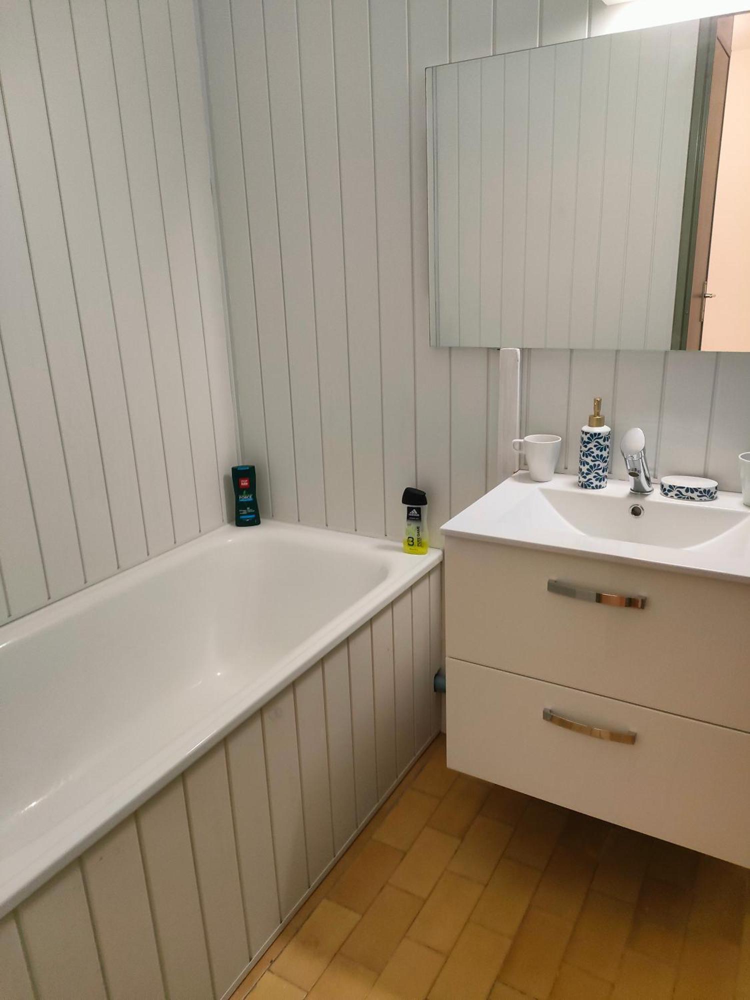 Gruissan, Studio Cabine, Au Calme Vue Degagee Sur Marina Extérieur photo
